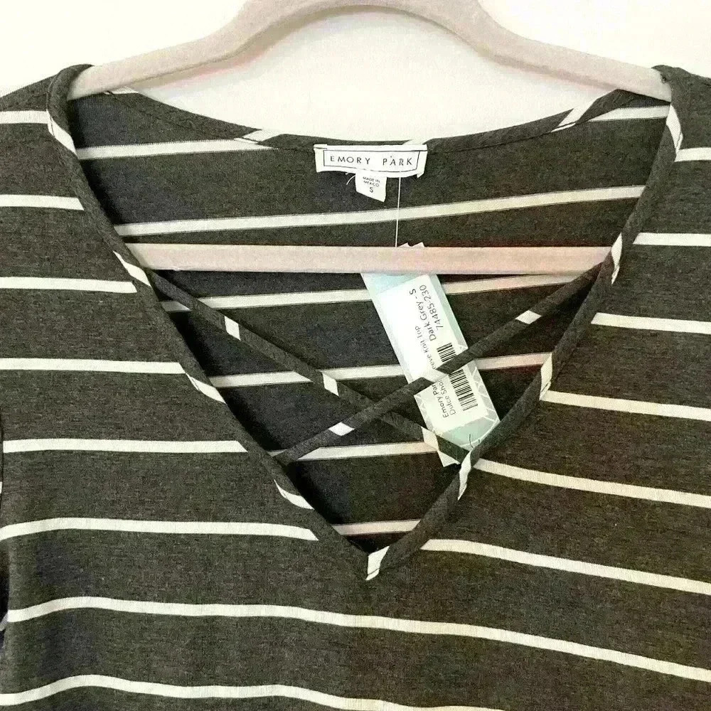 NWT Emory Park Stitch Fix Small Top